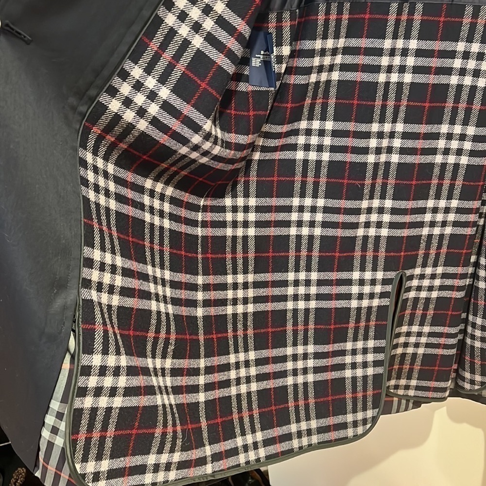 Burberrys Sz 10 Vintage Burberry Dark Navy Trench Coat with Wool Zipout Lining - Picture 12 of 16